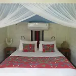 Swarma Villa Ubud Near Sacred Monkey Forest Sanctuary
